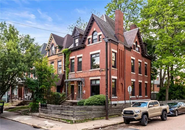 Photo 2 of Multi family home for sale at 300 S Trenton Ave, Wilkinsburg, PA 15221 | MLS# 1757811 | Listing updated on 2026-08-04