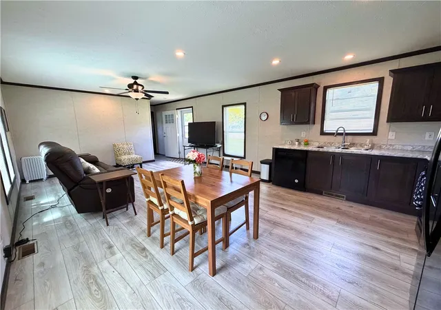 5th image of 1569 Lee Lane, Grove City Boro, PA 16127 | MLS# 1757766