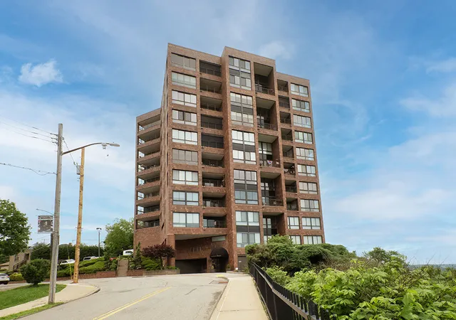 Photo 2 of Condo for sale at 1700 Grandview Ave #202, Pittsburgh, PA 15211 | MLS# 1757911 | Listing updated on 2026-07-18