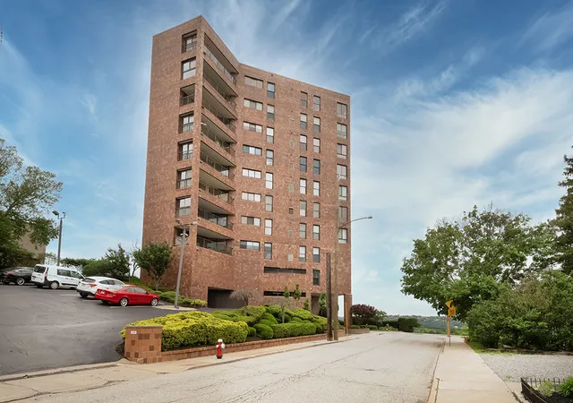 Photo 2 of Condo for sale at 1700 Grandview Ave #202, Pittsburgh, PA 15211 | MLS# 1757911 | Listing updated on 2026-07-18