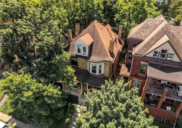 Homes for sale in Squirrel Hill, PA | 5624 Woodmont St, Squirrel Hill, PA 15217 | MLS# 1757747
