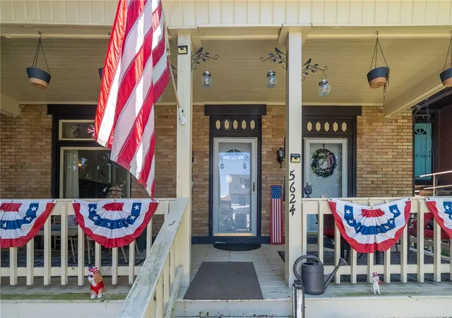 5th image of 5624 Woodmont St, Pittsburgh, PA 15217 | MLS# 1757747