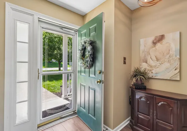 Photo 3 of Townhouse for sale at 218 Castle Crk Dr, Seven Fields, PA 16046 | MLS# 1757938 | Listing updated on 2026-06-08