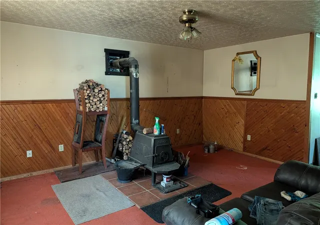 Homes for sale in Apollo Boro, PA | 732 N Warren Ave, Apollo Boro, PA 15613 | MLS# 1757958