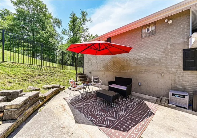 Photo 4 of Single family home for sale at 765 Robbins Sta Rd, Irwin, PA 15642 | MLS# 1757759 | Listing updated on 2026-07-15