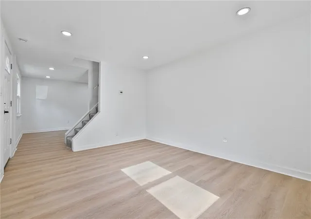 Photo 4 of Single family home for sale at 2843 Mckelvey Rd, Braddock Hills, PA 15221 | MLS# 1754809 | Listing updated on 2026-08-31