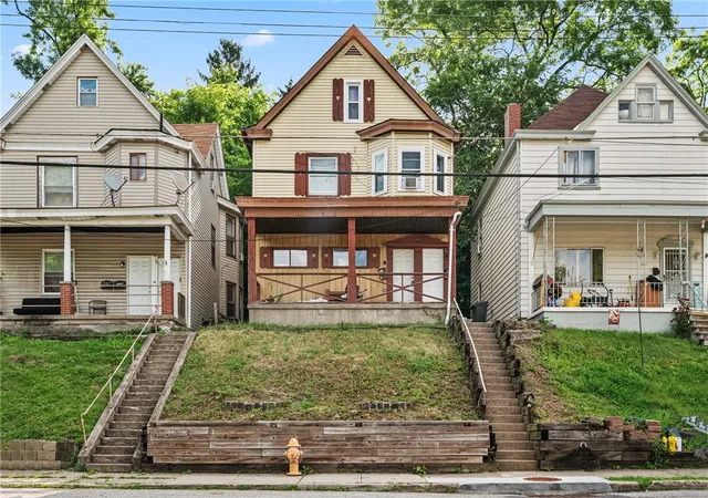 1st image of 1527 Rutherford Ave, Pittsburgh, PA 15216 | MLS# 1755505