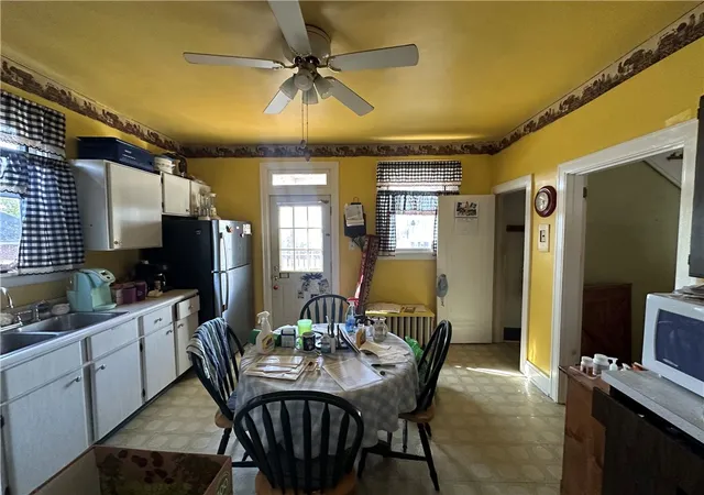 Homes for sale in Jeannette, PA | 311 Margaret St, Jeannette, PA 15644 | MLS# 1757727