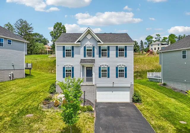Homes for sale in Franklin Park, PA | 1105 Deerfield Dr, Franklin Park, PA 15143 | MLS# 1758046