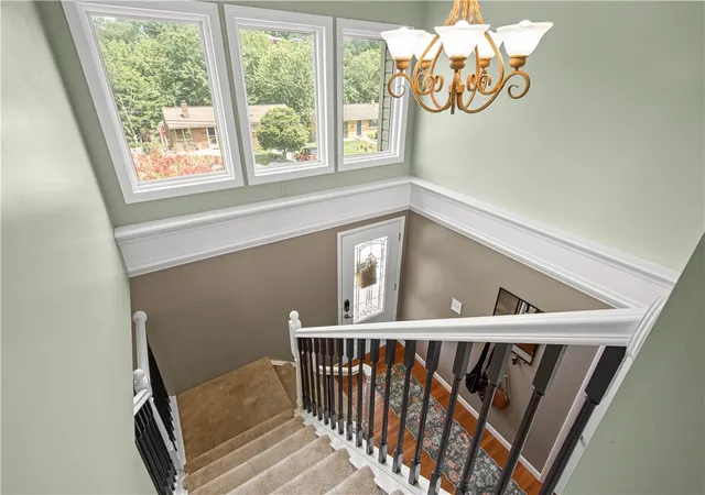 4th image of 439 Woodrift Lane, Pittsburgh, PA 15236 | MLS# 1758024