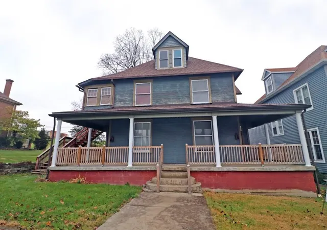 2nd image of 504 Arthur Ave, Scottdale, PA 15683 | MLS# 1757787