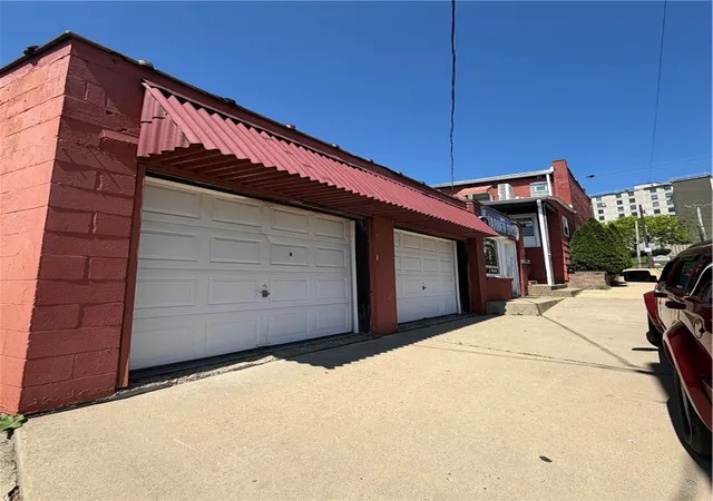 4th image of 501 Glenwood Ave, Ambridge, PA 15003 | MLS# 1758049