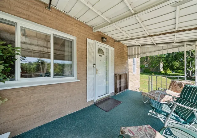 2nd image of 516 Begonia Ave, Penn Hills, PA 15235 | MLS# 1758090