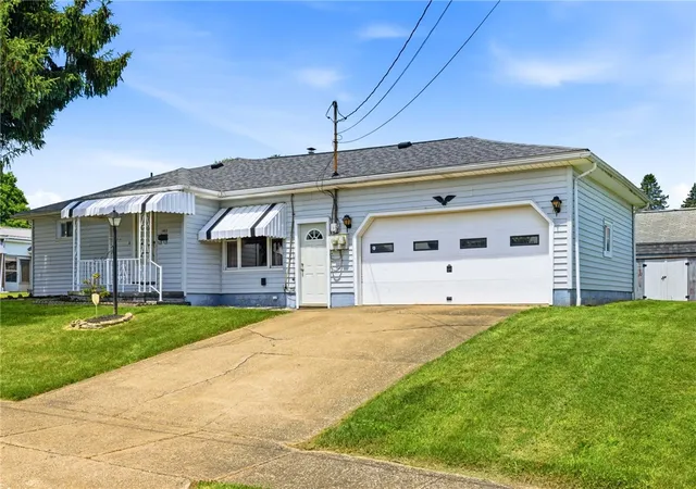 Photo 2 of Single family home for sale at 1003 Hazel St, New Castle, PA 16101 | MLS# 1757458 | Listing updated on 2026-06-23