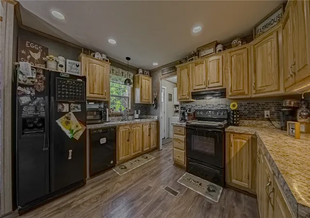 Photo 4 of Manufactured home for sale at 108 E 1st Street, Crucible, PA 15325 | MLS# 1758094 | Listing updated on 2026-06-17