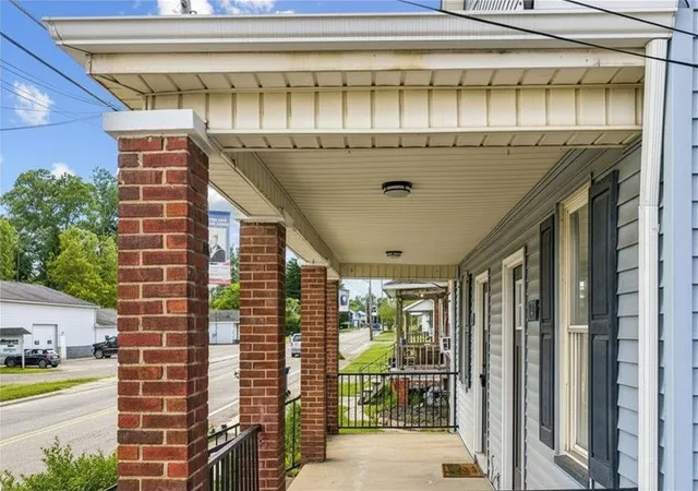 2nd image of 304 W Poland Ave, Bessemer, PA 16112 | MLS# 1758116