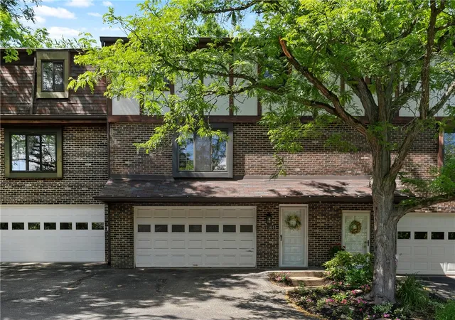 1st image of 304 Cottingham Ct, Allison Park, PA 15101 | MLS# 1757894