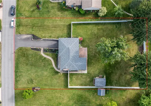 Homes for sale in Robinson Twp, PA | 210 E Harbison Rd, Robinson Twp, PA 15205 | MLS# 1758034