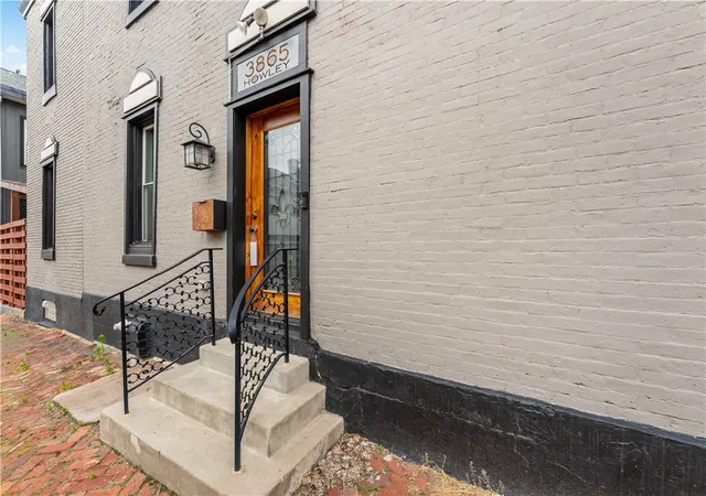 2nd image of 3865 Howley St, Lawrenceville, PA 15201 | MLS# 1757716