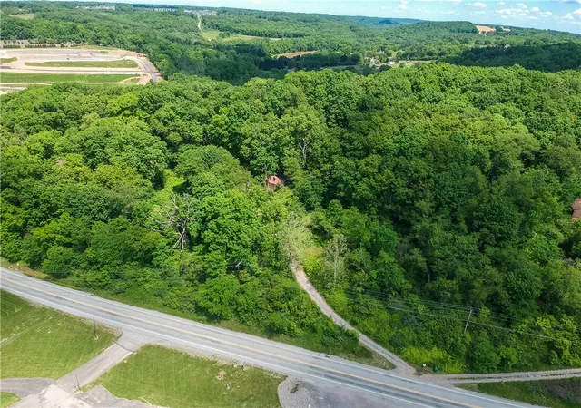 4th image of 149 Seneca School Rd, Harmony, PA 16037 | MLS# 1757579