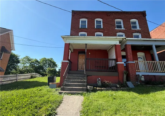 Homes for sale in Charleroi Boro, PA | 519 1st St, Charleroi Boro, PA 15022 | MLS# 1758190