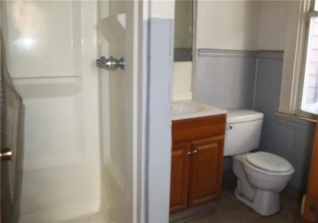 Photo 4 of House for sale at 580 Thompson Ave, Donora, PA 15033 | MLS# 1757910 | Listing updated on 2026-06-04