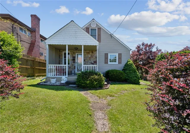 Homes for sale in N Versailles, PA | 201 Union Ave, N Versailles, PA 15137 | MLS# 1758204