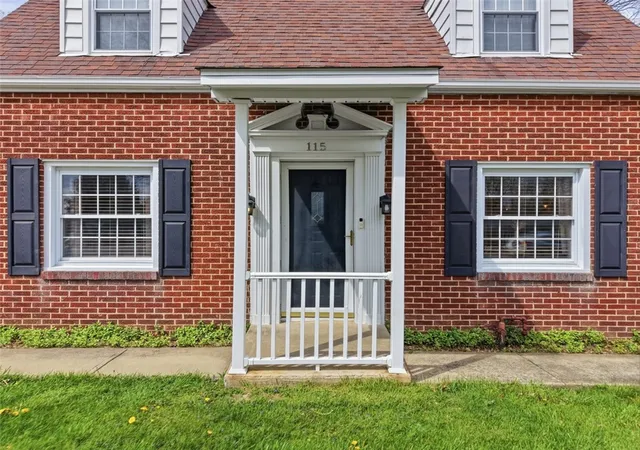 4th image of 115 Merritt Dr, Twp Of But Nw, PA 16001 | MLS# 1758221