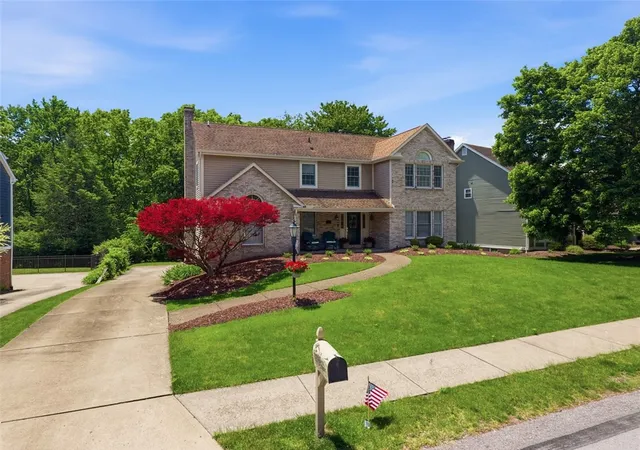 Homes for sale in Pine Twp, PA | 703 Willowcrest Dr, Pine Twp, PA 15044 | MLS# 1758076