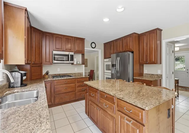 Homes for sale in Pine Twp, PA | 703 Willowcrest Dr, Pine Twp, PA 15044 | MLS# 1758076
