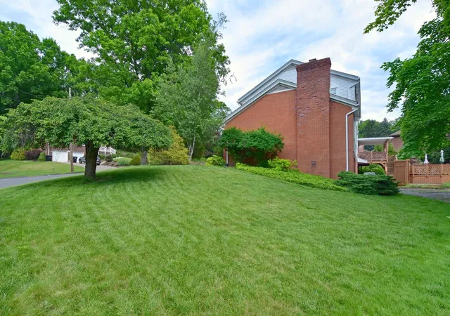 5th image of 1893 Stage Dr, Allison Park, PA 15101 | MLS# 1758279
