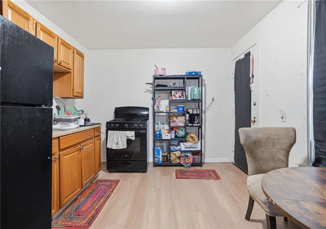 Listing Photo 5 - Condo for sale in building located at 347 E 13th Ave, Homestead, PA 15120