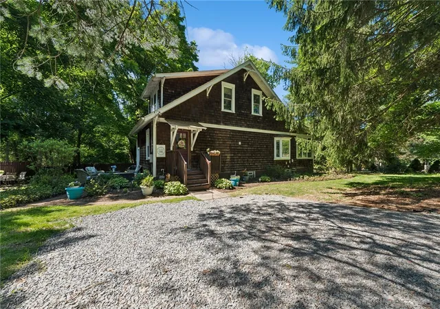 1st image of 5616 Meridian Rd, Gibsonia, PA 15044 | MLS# 1758237