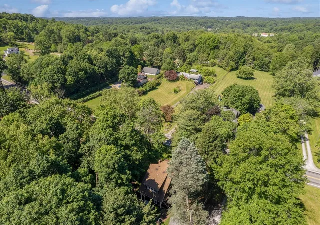 30th image of 5616 Meridian Rd, Gibsonia, PA 15044 | MLS# 1758237