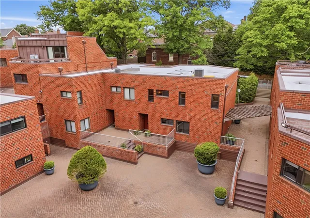 39th image of 5545 Forbes Ave #G, Squirrel Hill, PA 15217 | MLS# 1758283