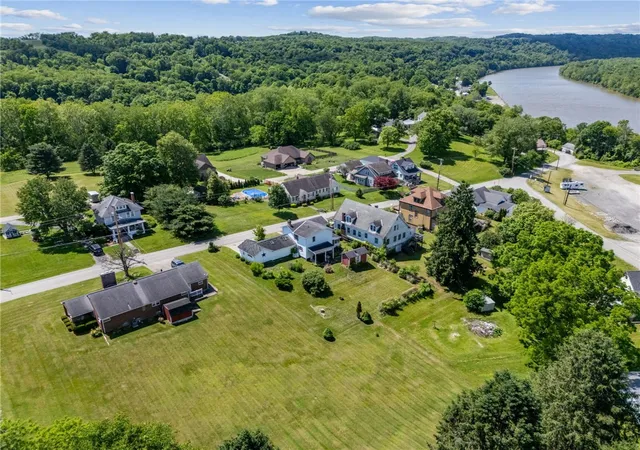 Homes for sale in Dry Tav/rices Landing, PA | 127 Carmichaels Street, Dry Tav/rices Landing, PA 15357 | MLS# 1758312