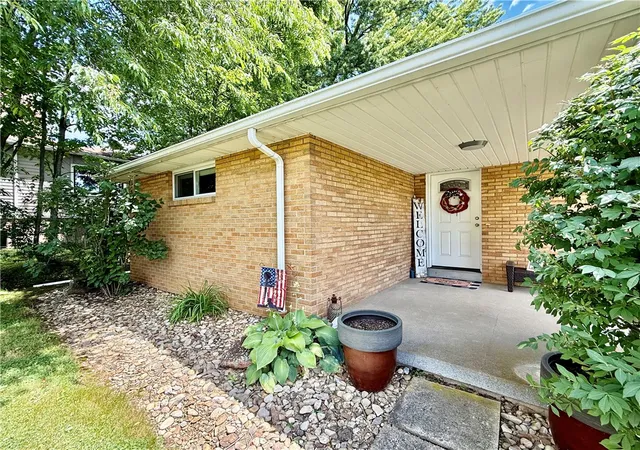 5th image of 215 Fisher Rd, Saxonburg, PA 16056 | MLS# 1758314