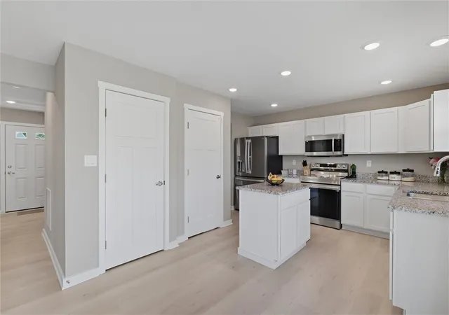 4th image of 714 Dahlia Dr, Belle Vernon, PA 15012 | MLS# 1757783