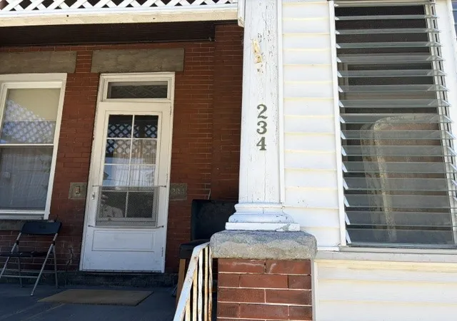 Homes for sale in Charleroi Boro, PA | 234 3rd St, Charleroi Boro, PA 15022 | MLS# 1758037