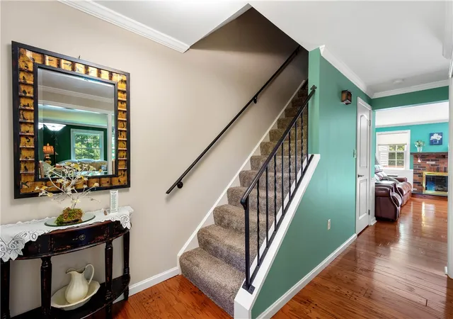 5th image of 179 Roscommon Pl, Peters Twp, PA 15317 | MLS# 1757878