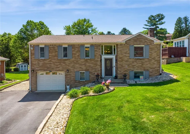 Homes for sale in North Huntingdon, PA | 1678 Diane Merle Dr, North Huntingdon, PA 15642 | MLS# 1758317