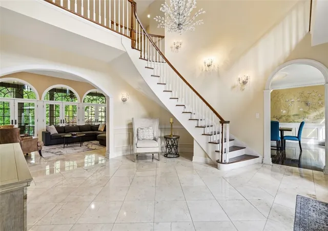 2nd image of 105 Lantern Cir, Peters Twp, PA 15317 | MLS# 1758346