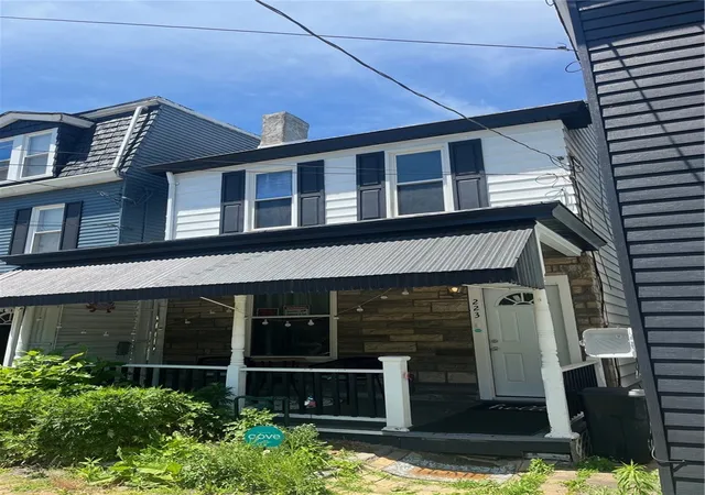 Homes for sale in Homestead, PA | 223 E 14th Ave, Homestead, PA 15120 | MLS# 1758325