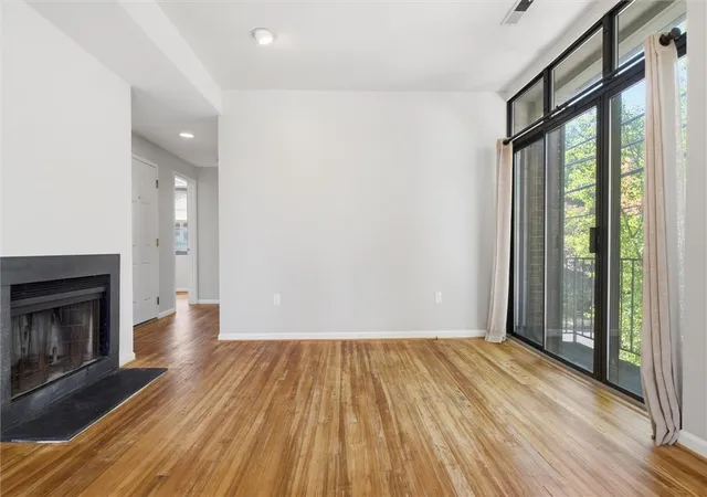 4th image of 5607 Elmer St #206, Pittsburgh, PA 15232 | MLS# 1758393