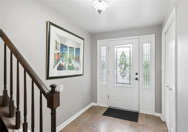 3rd image of 4044 Briarwood Dr, Hempfield Twp, PA 15644 | MLS# 1758365