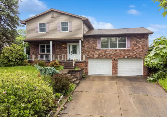 41st image of 4044 Briarwood Dr, Hempfield Twp, PA 15644 | MLS# 1758365