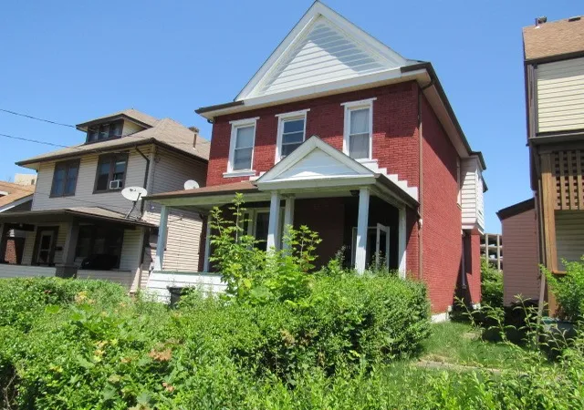 Photo 3 of Single family home for sale at 513 Park St, Mc Keesport, PA 15132 | MLS# 1758446 | Listing updated on 2026-07-30