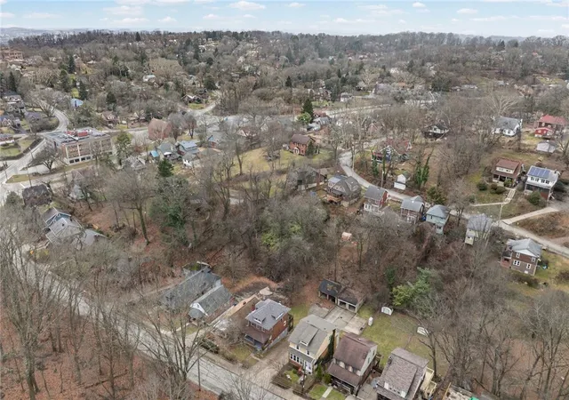 Homes for sale in Forest Hills Boro, PA | 425 Braddock Rd, Forest Hills Boro, PA 15221 | MLS# 1757927