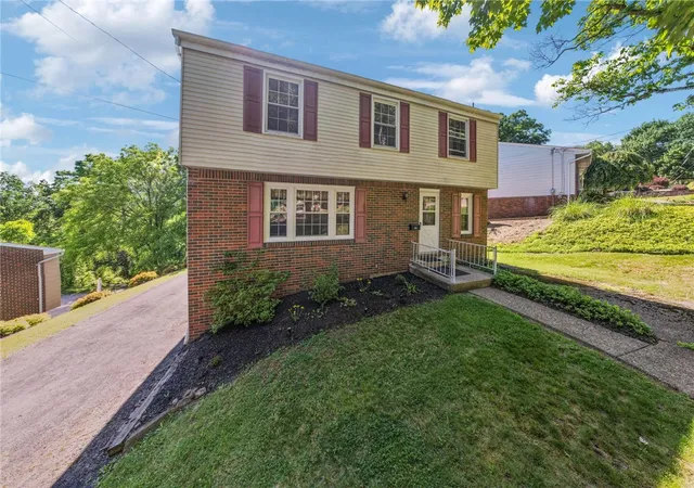 Homes for sale in Plum Boro, PA | 690 Blue Ridge Rd, Plum Boro, PA 15239 | MLS# 1754553