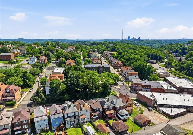 Photo 40 of Single family home for sale at 109 Clairtonica St, Crafton Heights, PA 15205 | MLS# 1758459 | Listing updated on 2026-08-31